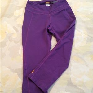 Lucy Powermax Hathaway Collection Yoga Capris. XS